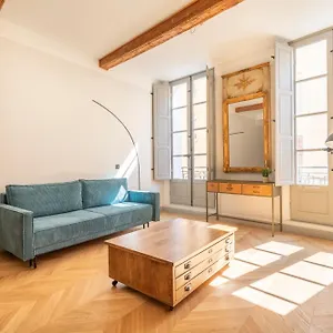 https://magnifique-appartement-centre-historique.aixenprovencehotels.org